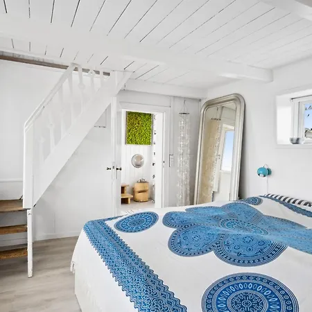 Alimpij - 5m From The Sea By Interhome 度假居 *