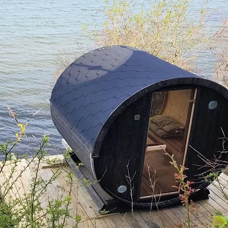 Alimpij - 5m From The Sea By Interhome