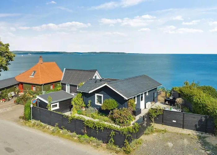 Σπίτι διακοπών Alimpij - 5m From The Sea By Interhome *