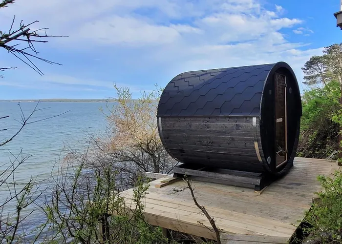 Alimpij - 5m From The Sea By Interhome