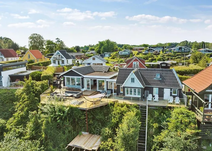 Alimpij - 5m From The Sea By Interhome *